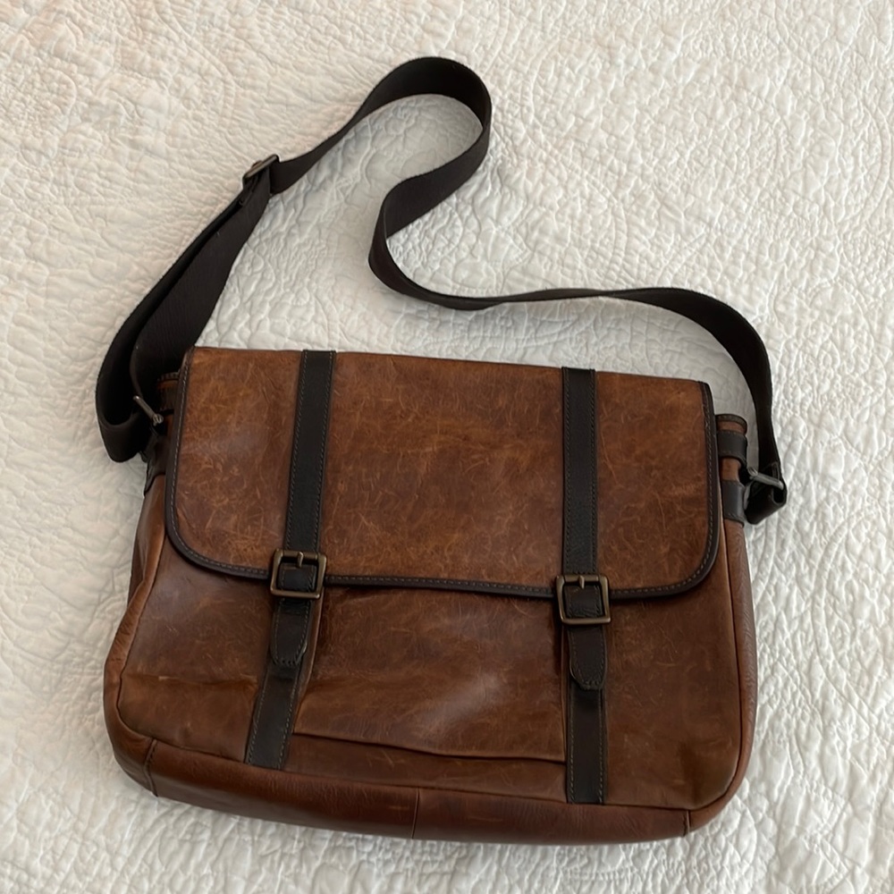 Fossil Leather Messenger Bag